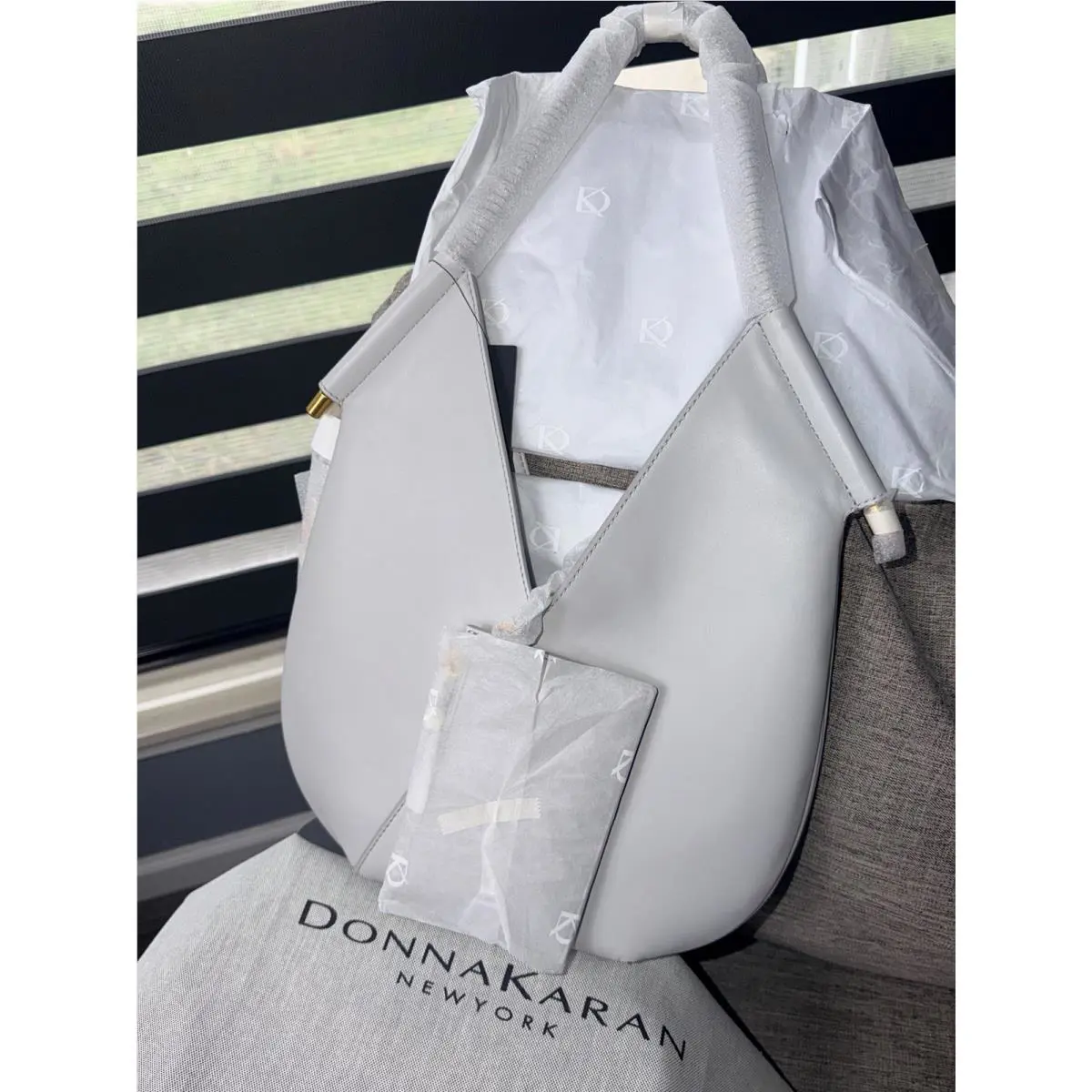 Dkny Donna Karen Baldwin Mini Shoulder Bag Pearl Gray Gold Hardware Mrsp