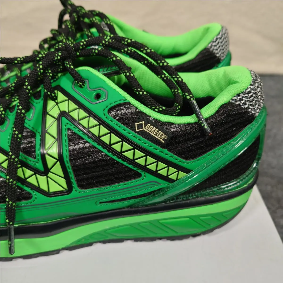 MBT shoes - Gore-Tex Trail Shoes - Trail Shoes - 700748-297T - Green 4