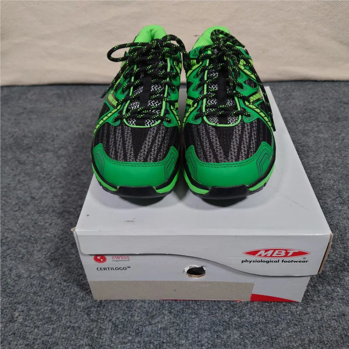 MBT shoes - Gore-Tex Trail Shoes - Trail Shoes - 700748-297T - Green 1