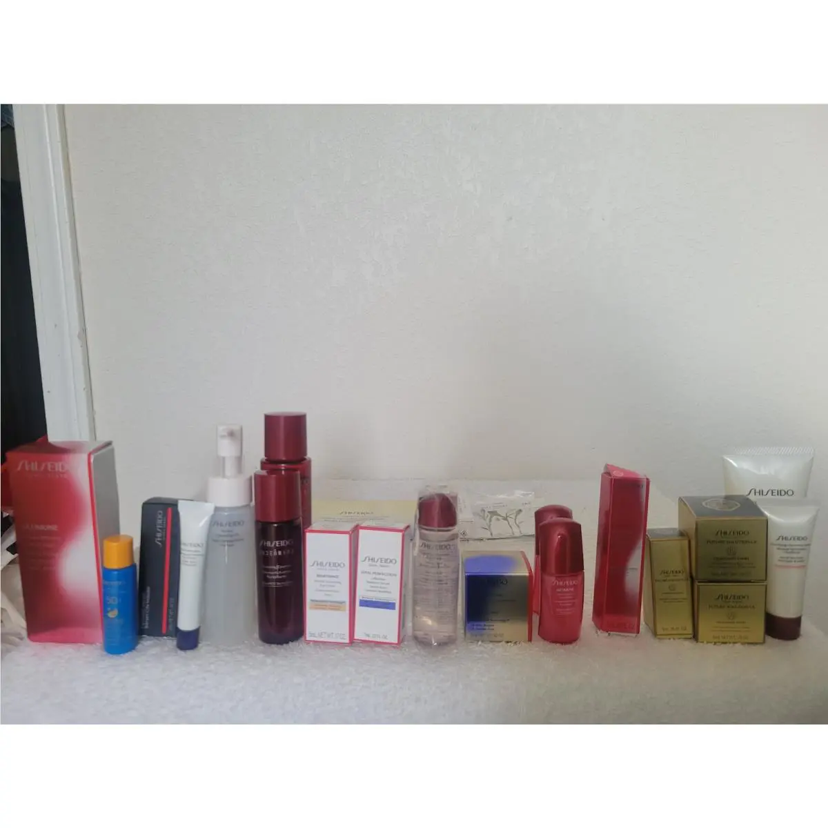 Shiseido Gwp and Samples -21 Pieces