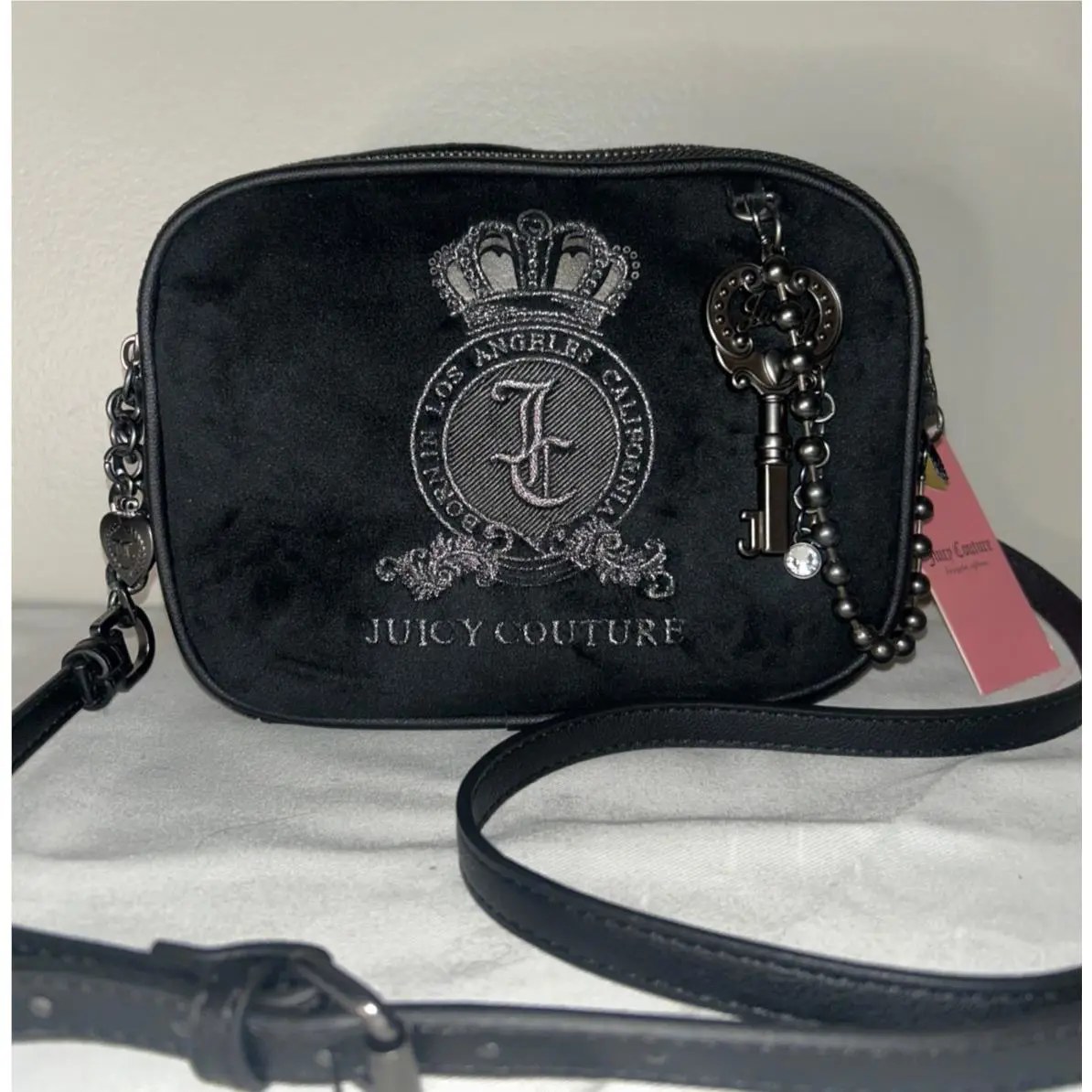 Juicy Couture Velour Classic Juicy Lover Crossbody Bag in Black