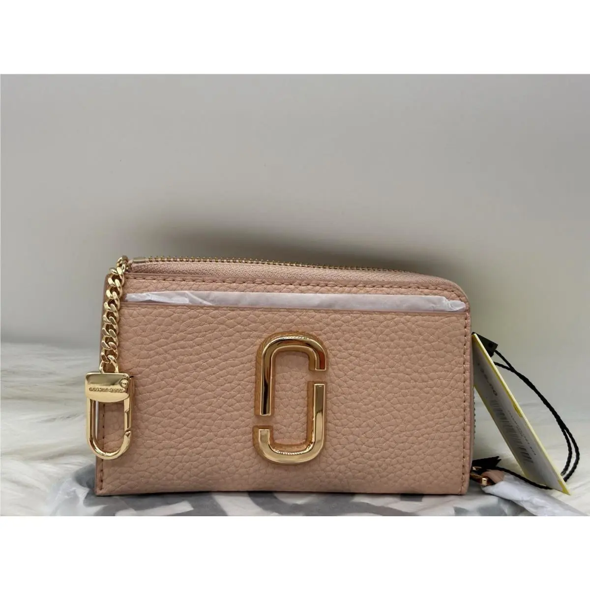 Marc Jacobs Zip Top Mini Leather Wallet W/chain Dog Clip In Rose