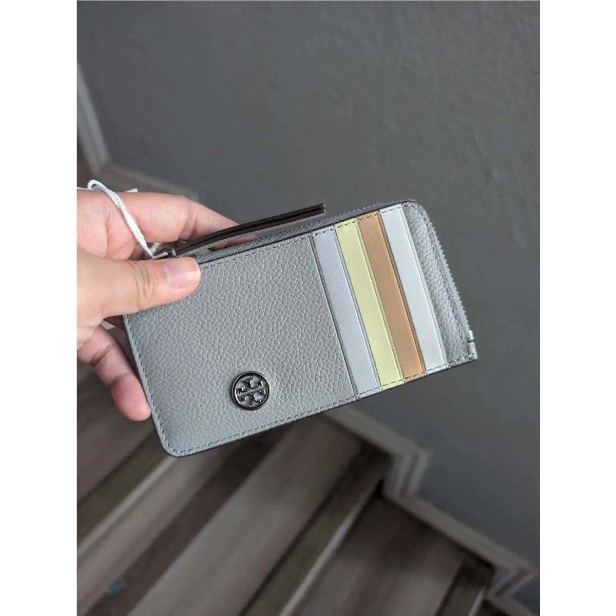 Tory Burch Robinson Pebbled Top-zip Card Case IN Light Granite