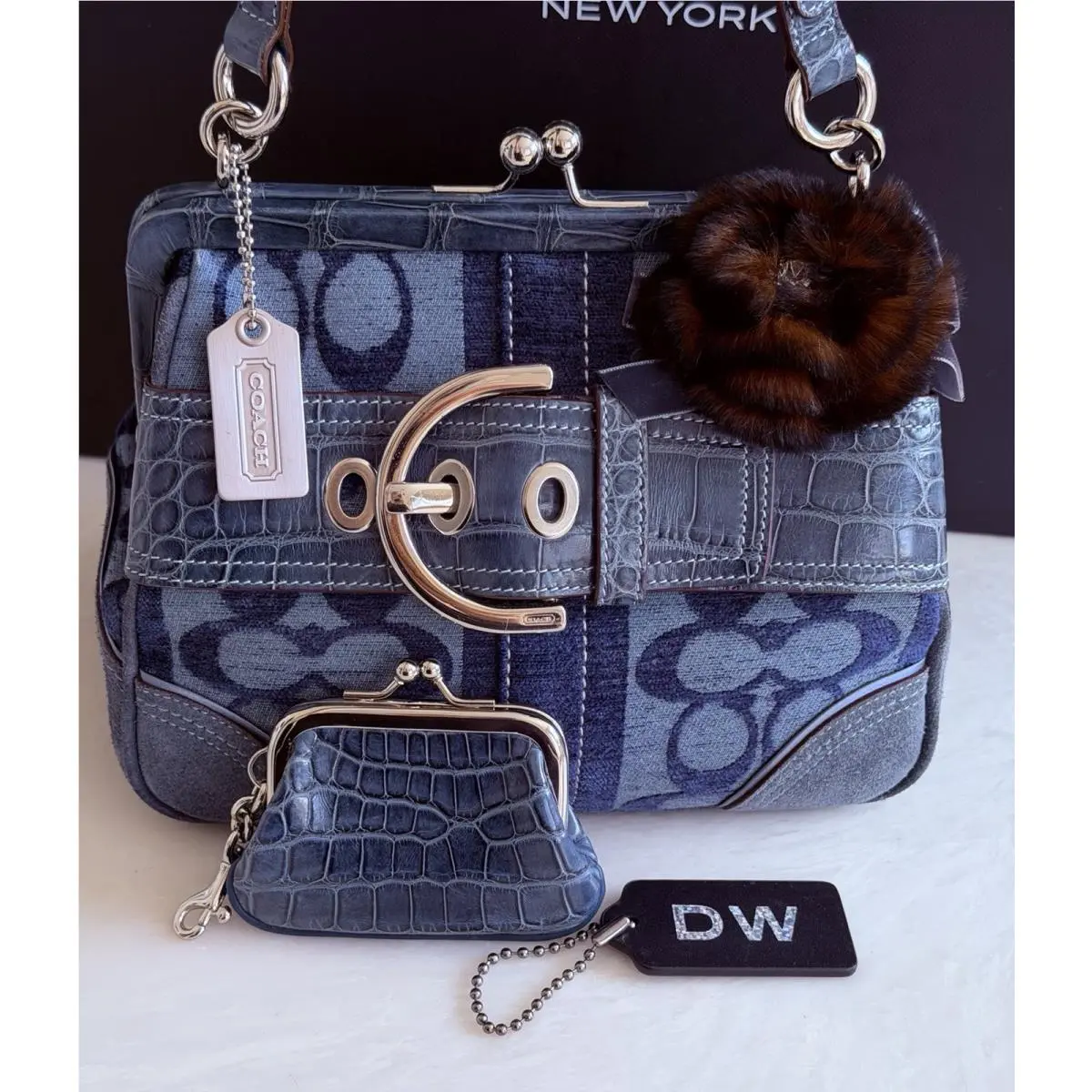Coach Ltd Sig Soho Alligator Buckle Kisslock Frame Blue Suede Bow 8F64 Italy