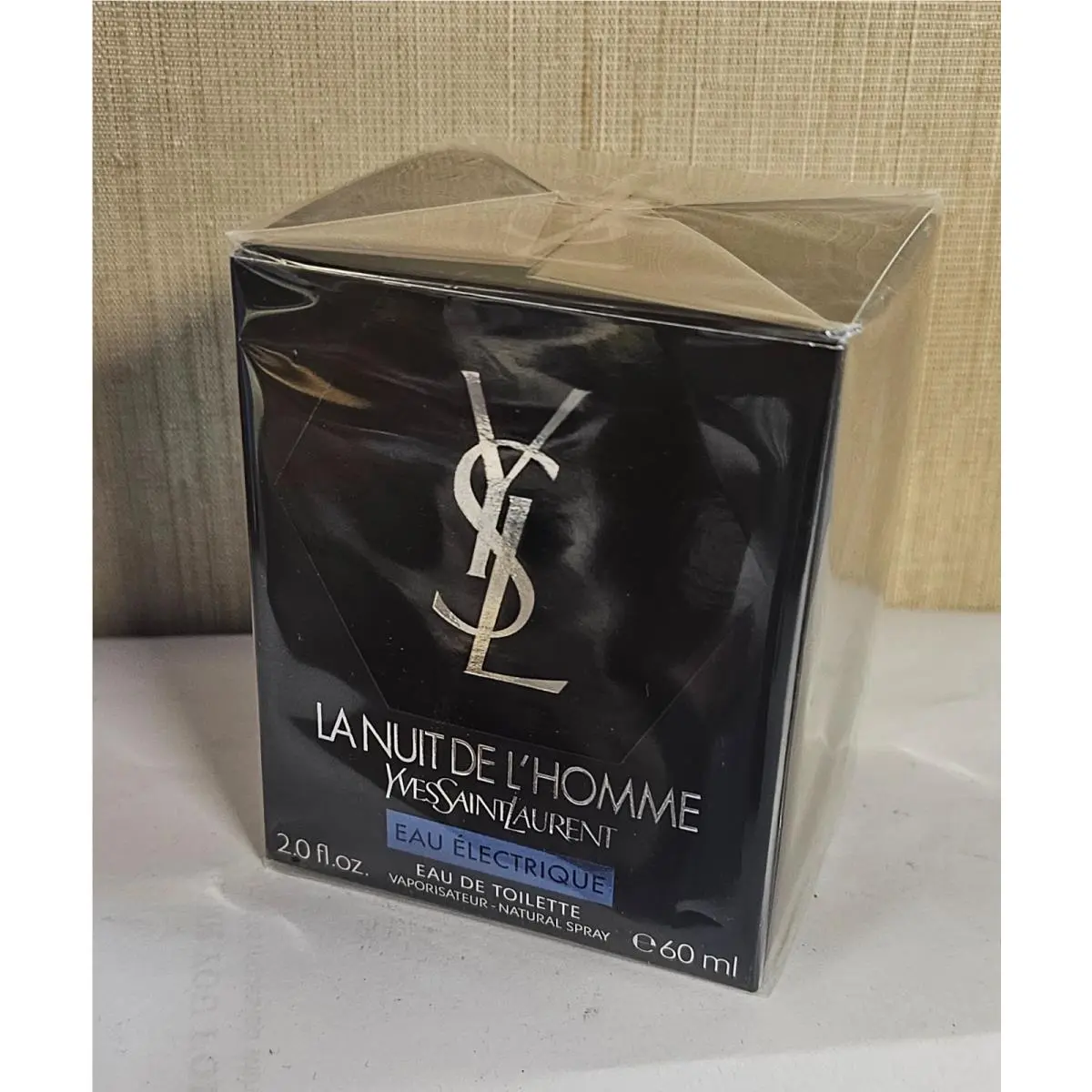 Yves Saint Laurent LA Nuit DE L`homme Eau Electrique BY Ysl 2.0OZ /60ML Edt Spray Men