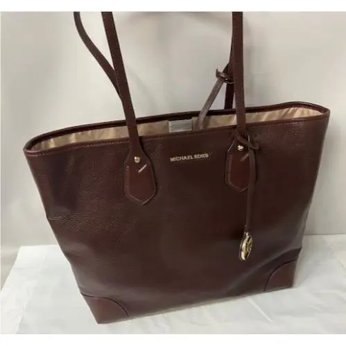 Michael Kors Eva Large Pebbled Leather Tote in Barolo