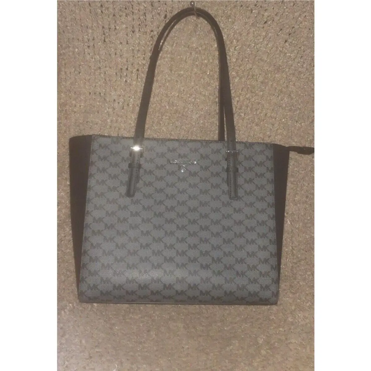 -jet Set Charm-md TZ Tote-black Signature-nwt by Michael Kors