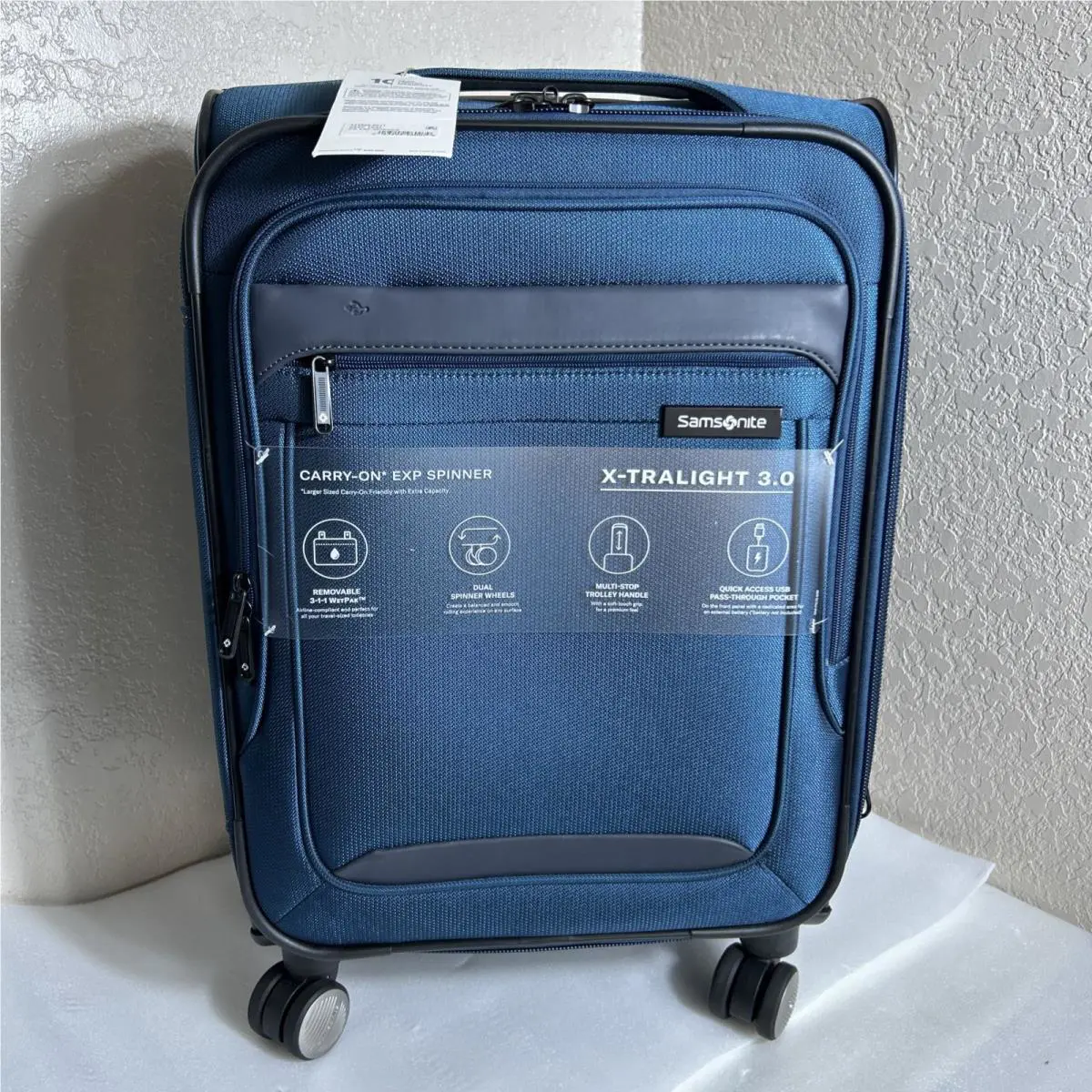 Samsonite X- Tralight 3.0 Softside Carry-on Spinner - Luggage