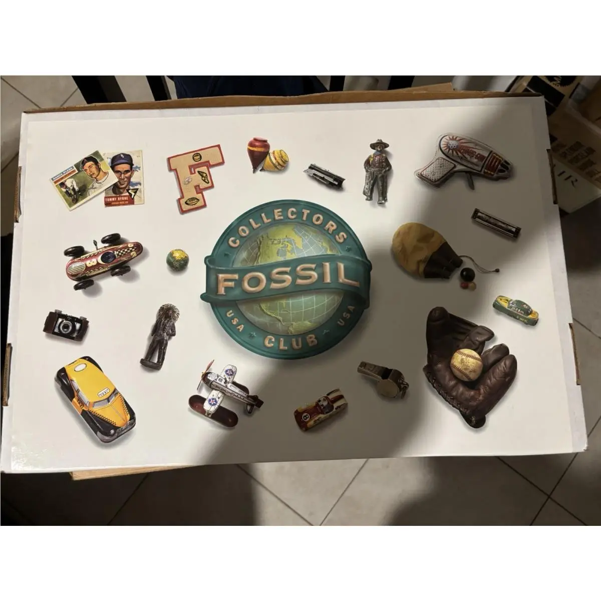 Fossil Collectors Club Limited Edition Wristwatch Analog Brown Leather Box