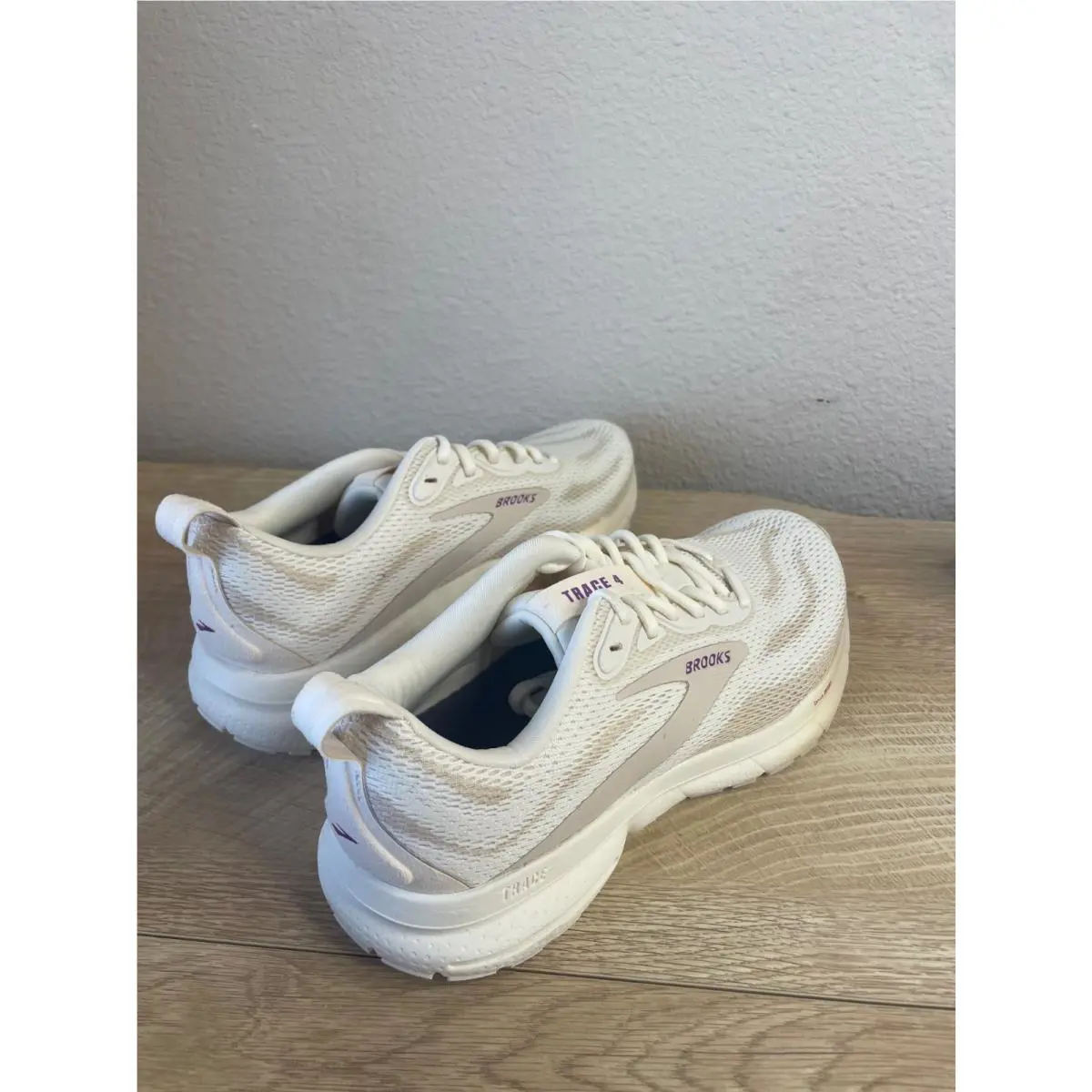 Brooks shoes - Brooks Trace 4 - Trace - 120441-1B-111 - Beige (UPC: 195394619034) 2