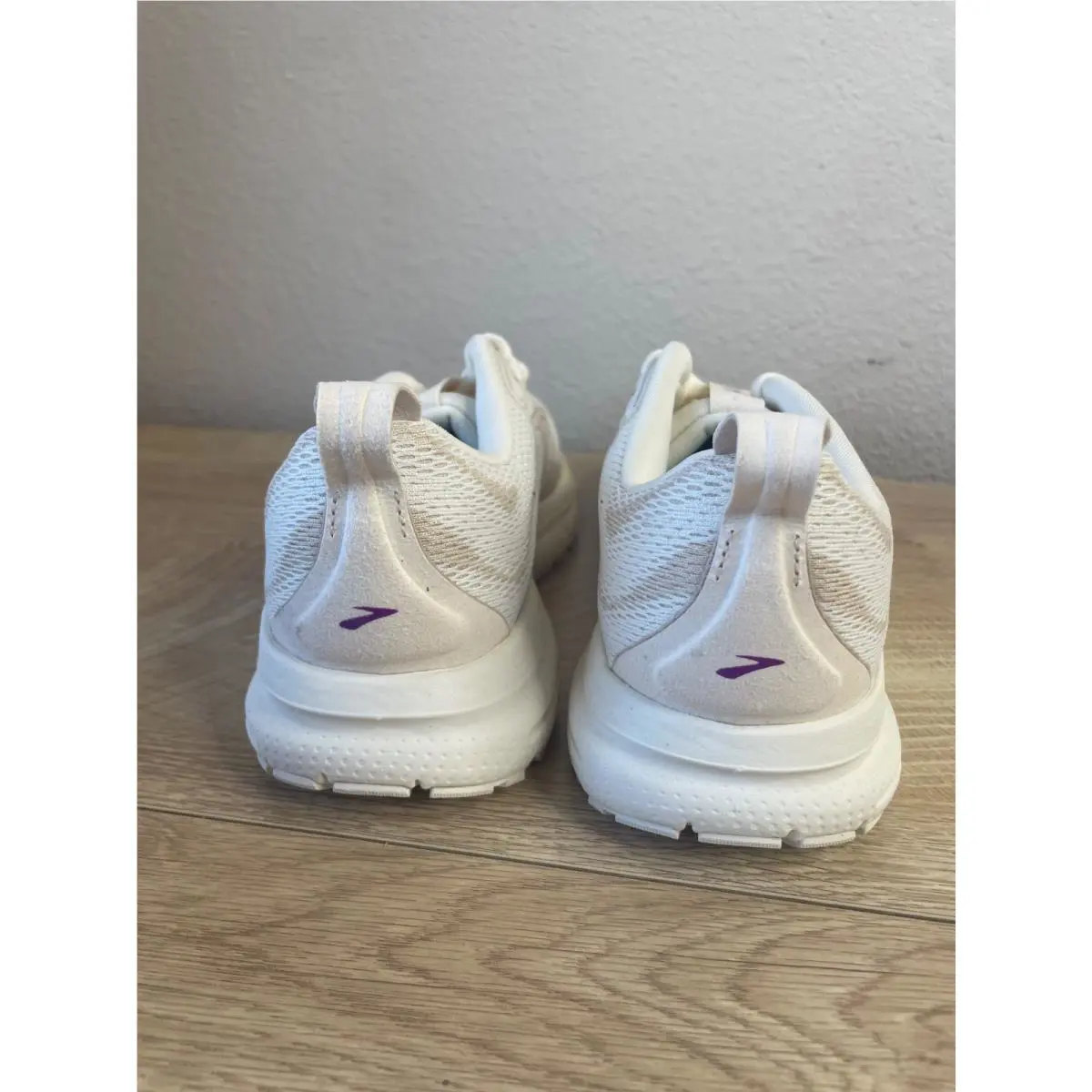 Brooks shoes - Brooks Trace 4 - Trace - 120441-1B-111 - Beige (UPC: 195394619034) 3