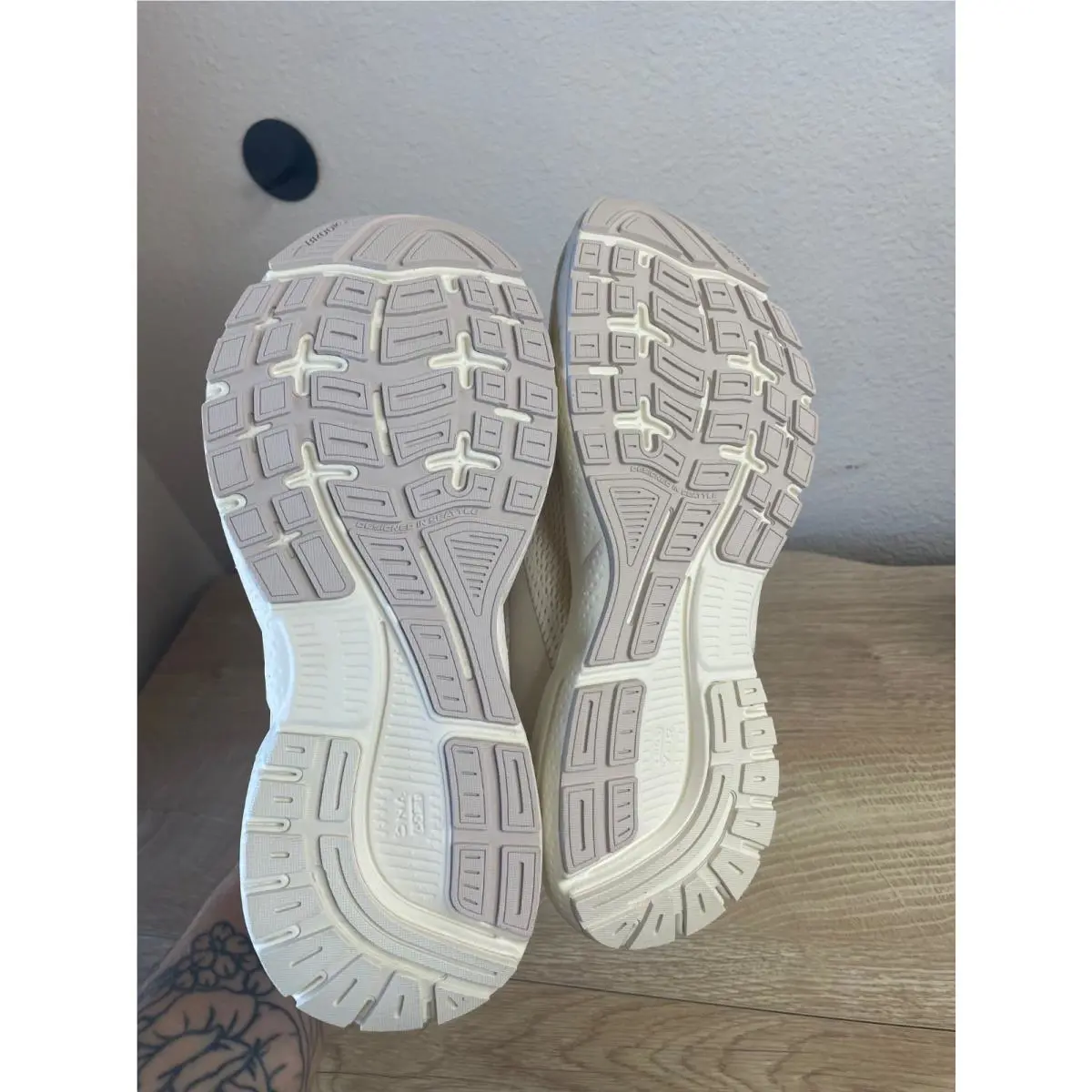 Brooks shoes - Brooks Trace 4 - Trace - 120441-1B-111 - Beige (UPC: 195394619034) 5