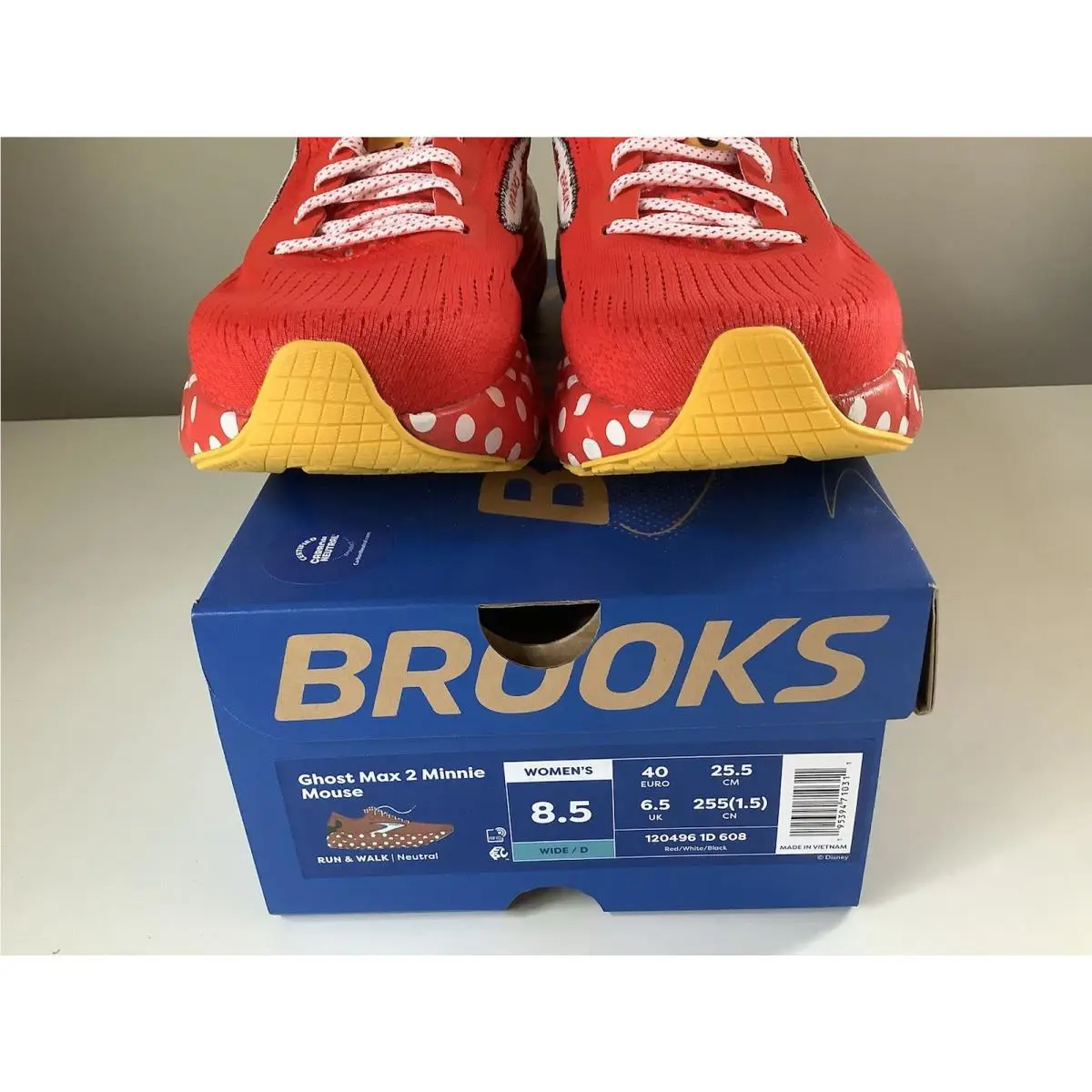 Brooks shoes - Brooks Ghost Max - Ghost Max - Red 9