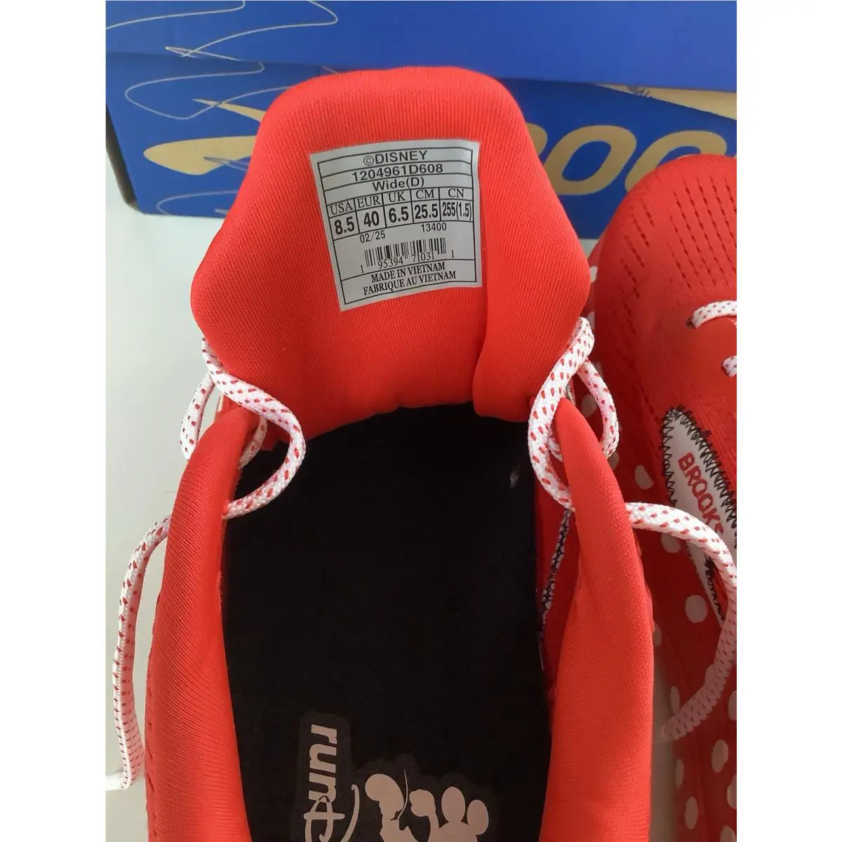 Brooks shoes - Brooks Ghost Max - Ghost Max - Red 10