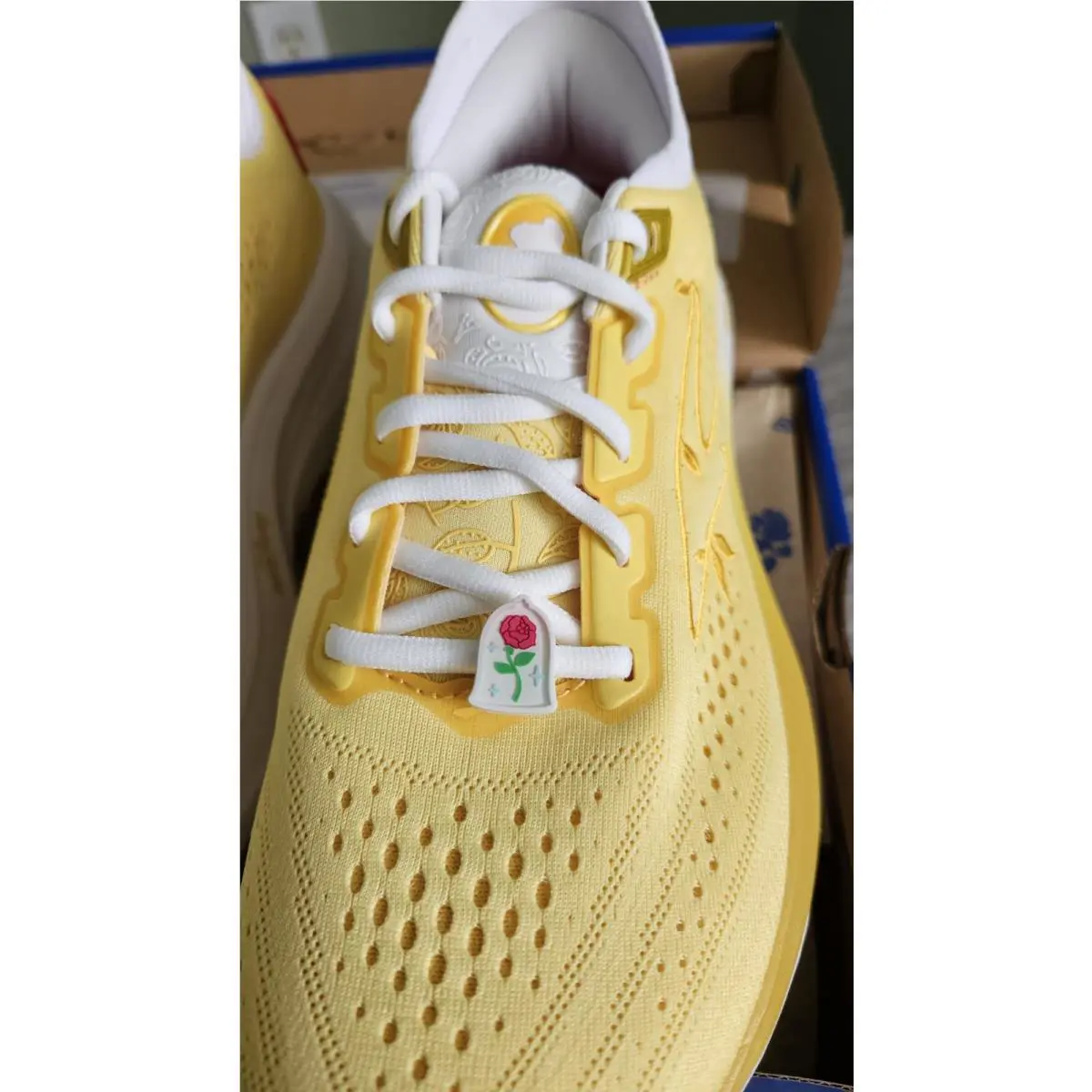 Brooks shoes - Brooks Ghost - Ghost - Yellow 0