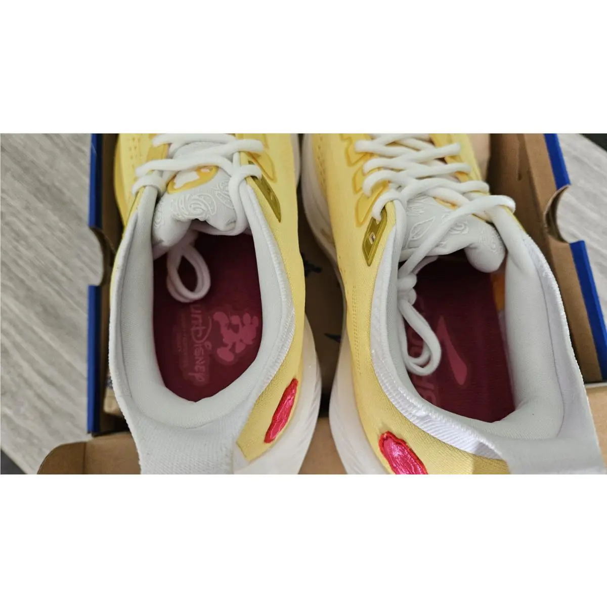 Brooks shoes - Brooks Ghost - Ghost - Yellow 5