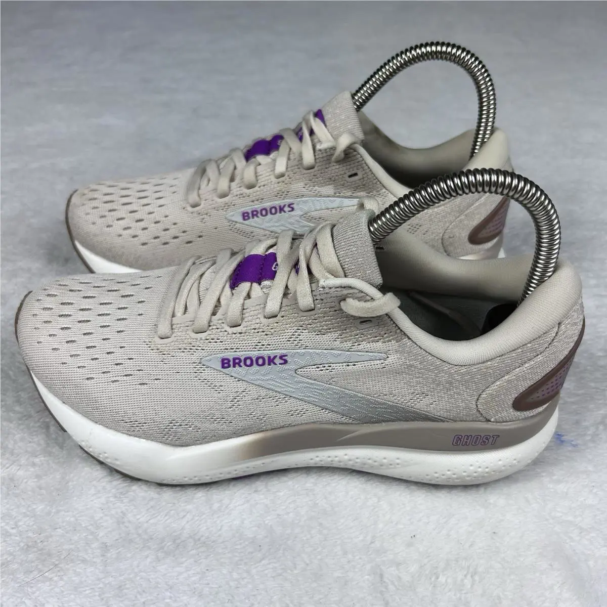 Brooks shoes - Brooks Ghost 16 - Ghost - 120407-1B-251 - Beige (UPC: 0195394591149) 0