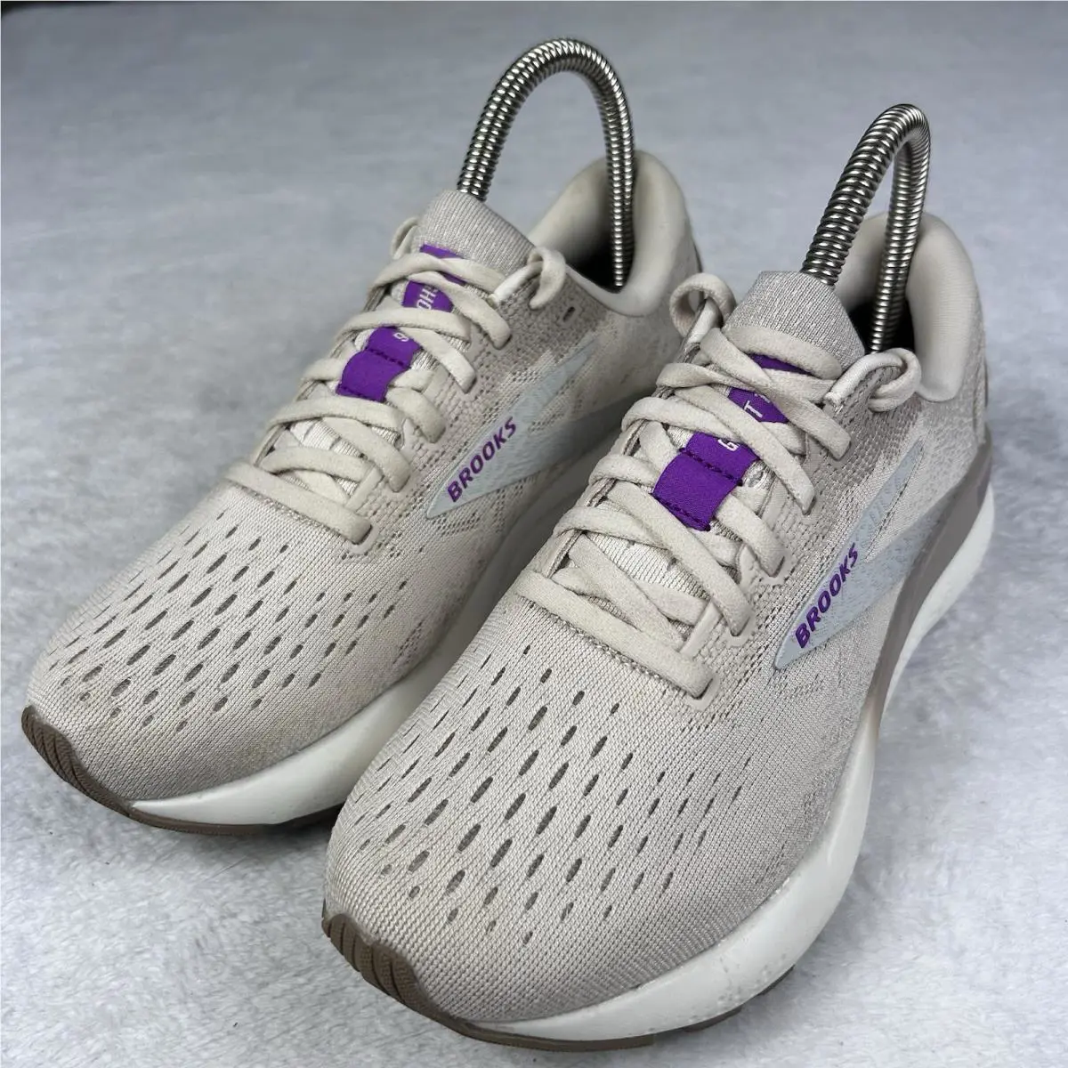 Brooks shoes - Brooks Ghost 16 - Ghost - 120407-1B-251 - Beige (UPC: 0195394591149) 3