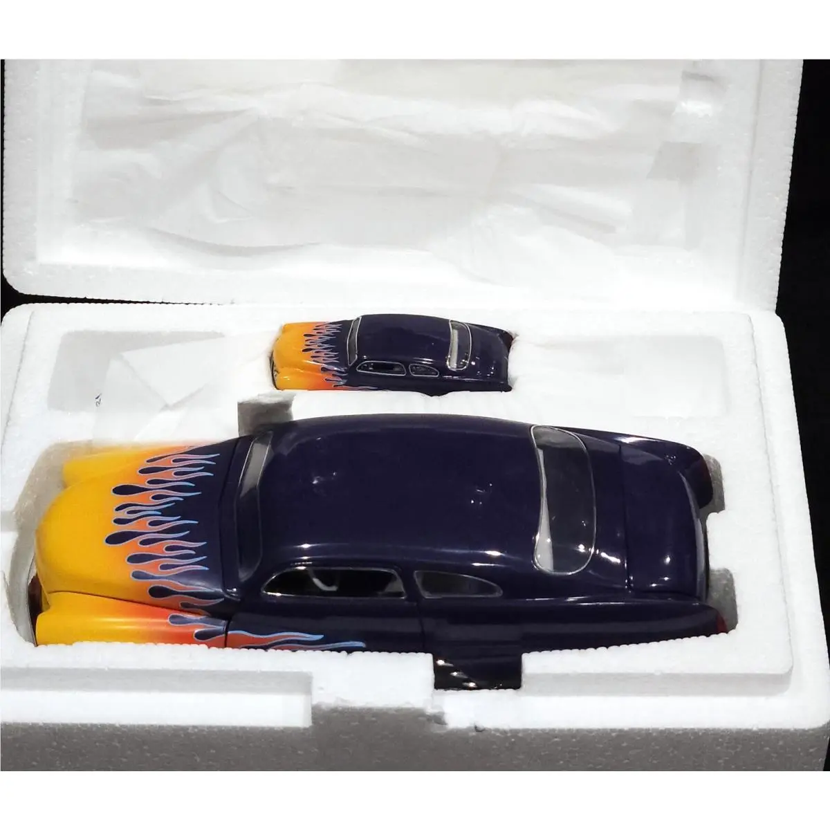 Hot Wheels 49 1949 Merc Mercury Legends 1:24 and 1:64 Cars 2-Car Set 14641 Purpl