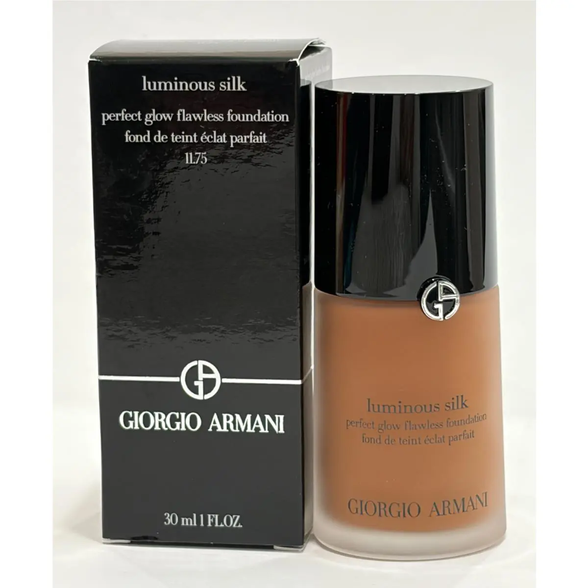 Giorgio Armani Luminous Silk Perfect Glow Flawless Foundation - 11.75 - 1 fl oz