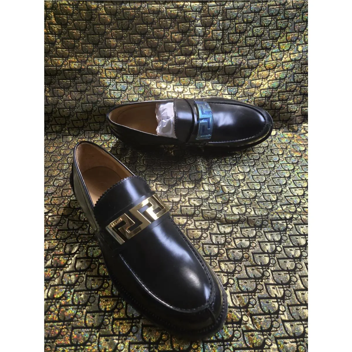 Versace Greca Leather Loafers Size-41 Gold-toned Metallic Plaque Greca Border