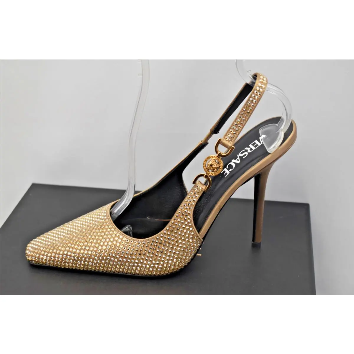 Versace shoes - 1012127 - 1012127 - Beige (UPC: 8056204696077) 1