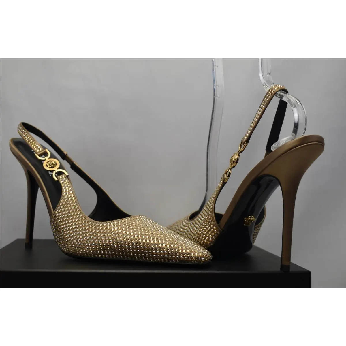 Versace shoes - 1012127 - 1012127 - Beige (UPC: 8056204696077) 4