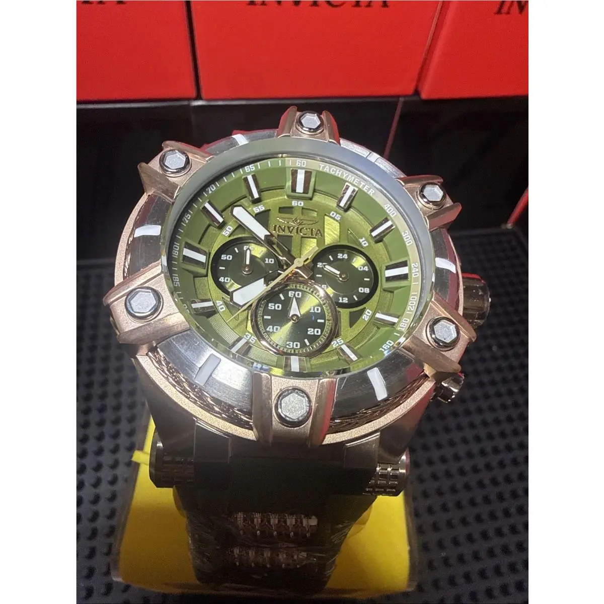 Invicta Men`s Bolt Surge 52mm 49809