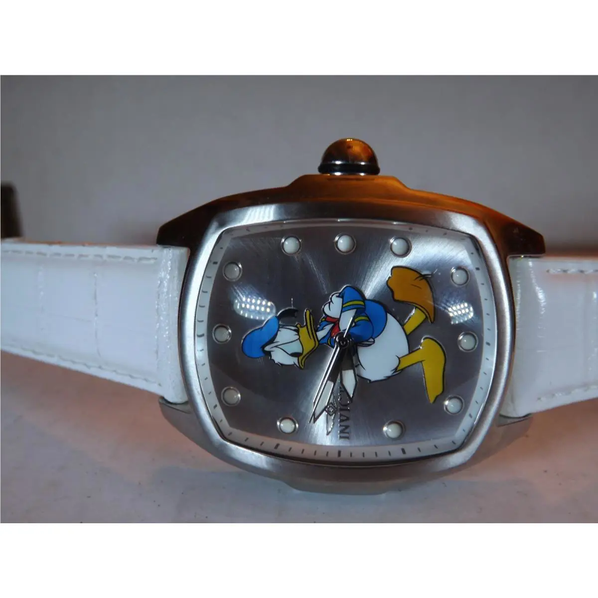 Invicta Disney Mens Mickey Mouse Watch Donald Duck -limited Ed Model 25315 -new