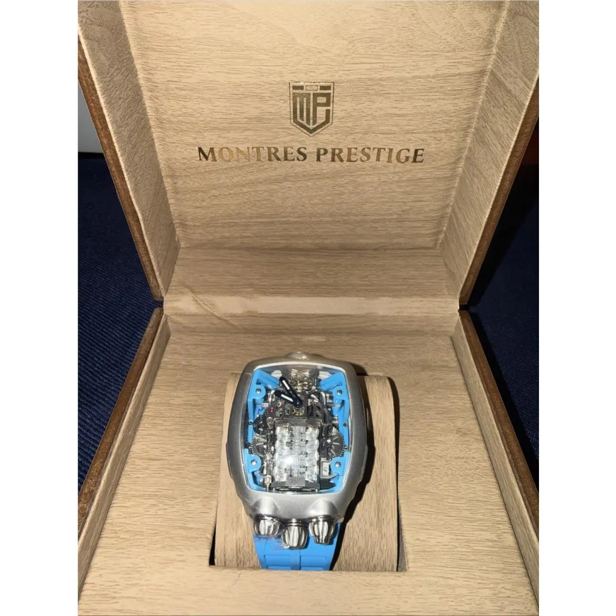 Montres Prestige Engine X Invicta Men`s 44mm Automatic Skeleton Dial Watch