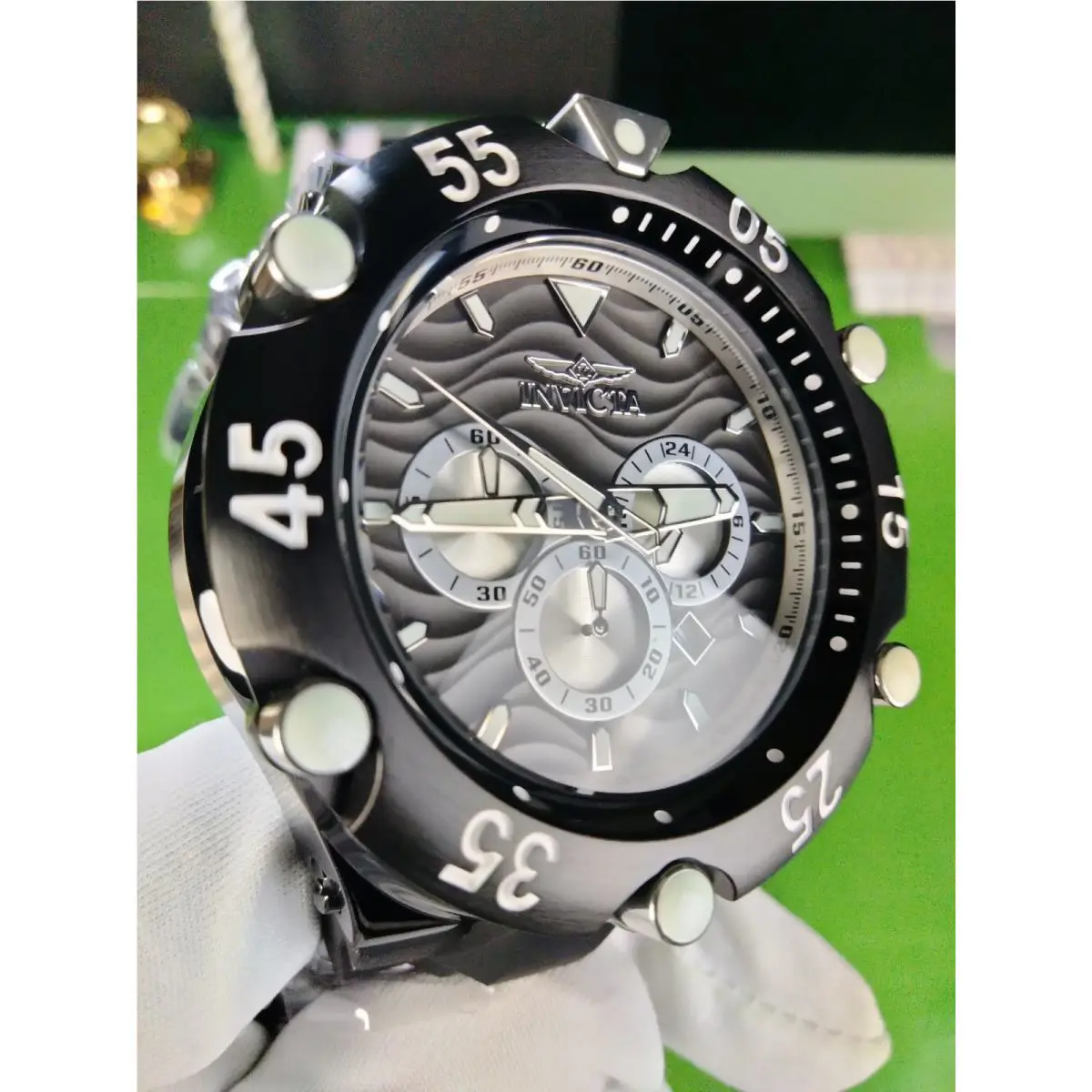 Invicta 48547 Subaqua Chrono Watch 54 mm Black/white 200 M Diver Silicone Strap