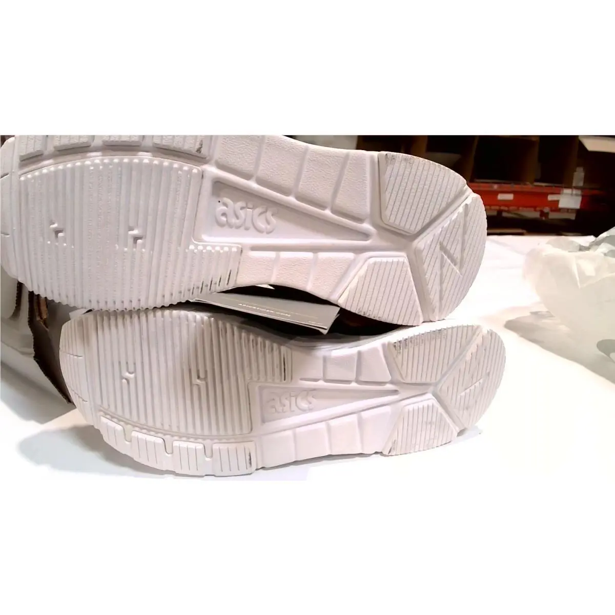 Asics shoes - Dark Forest (UPC: 191497185643) 4