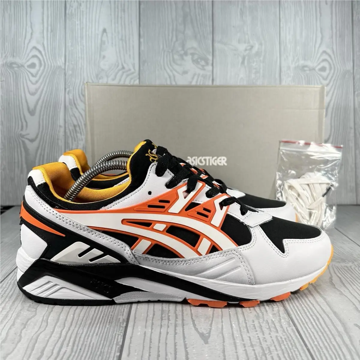 Asics Tiger Gel Kayano Trainer White Orange Black Men Size 10 Sneakers Shoes