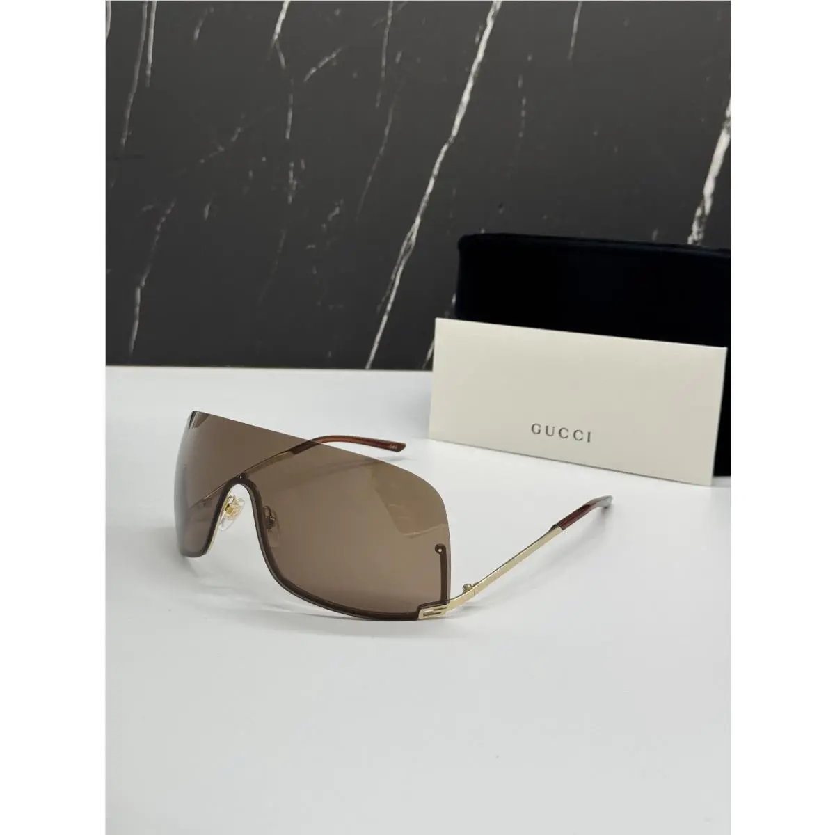 Gucci GG1560S 002 Sunglasses Gold Unisex Eyewear