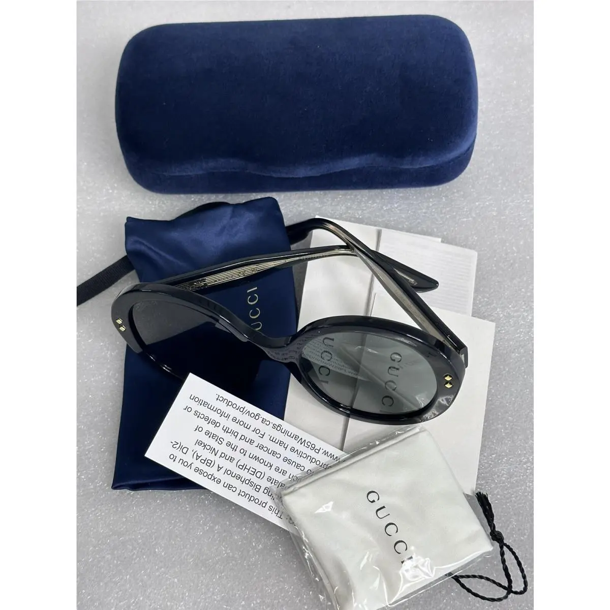 Gucci GG1081S 001 Black Frame Women`s 54-22-140 Sunglasses GG 1081