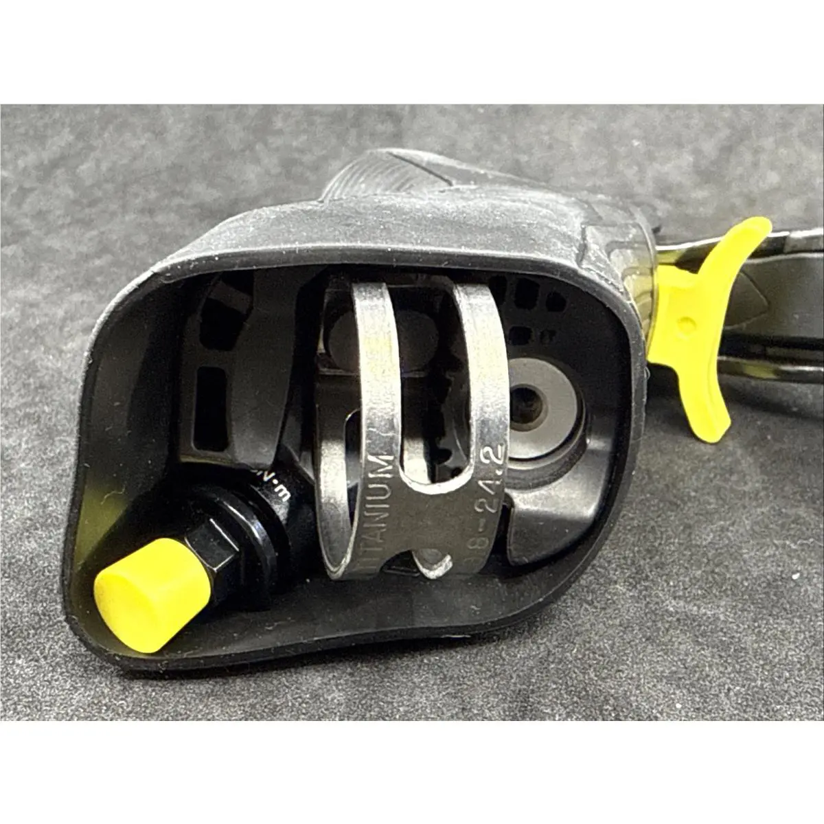 Shimano  - Shimano Dura-Ace - ISTR9170R ST-R9170 - Black (UPC: 689228848528) 4