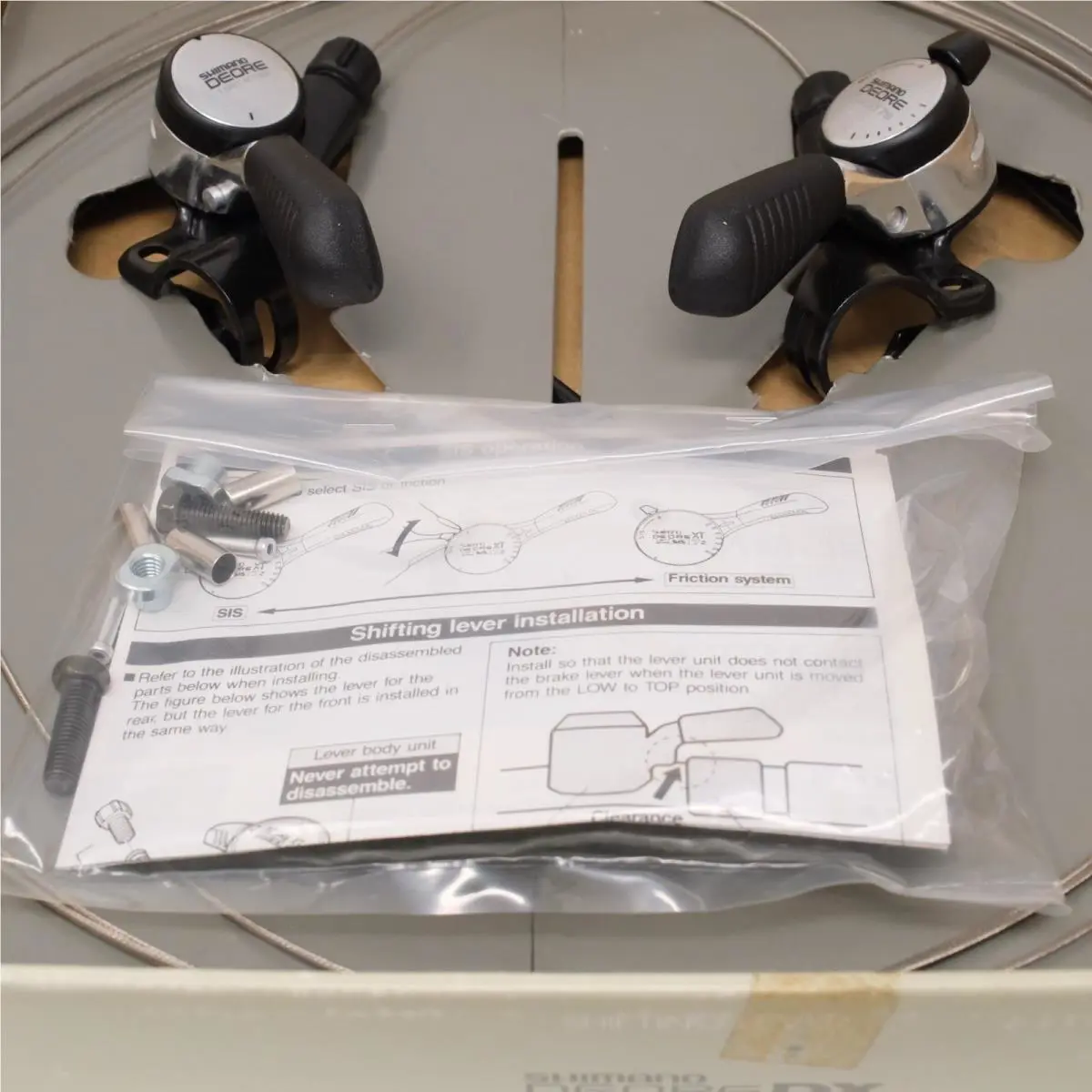 Shimano  - Shimano Deore SL-MT62 - Deore 5