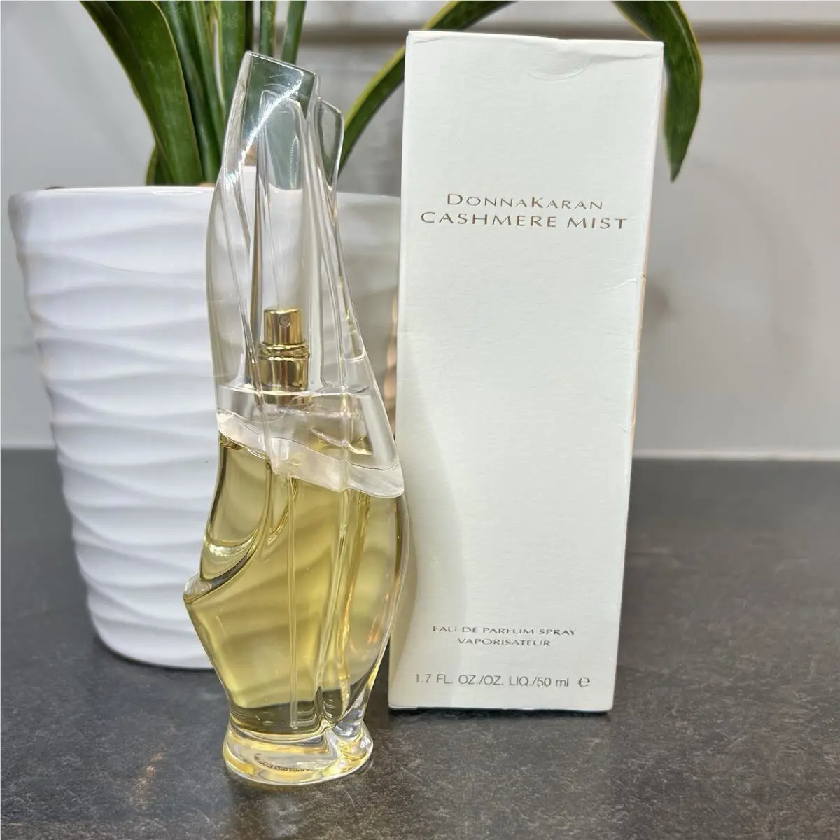 Donna Karan Cashmere Mist Eau De Parfum Spray Perfume 1.7 oz