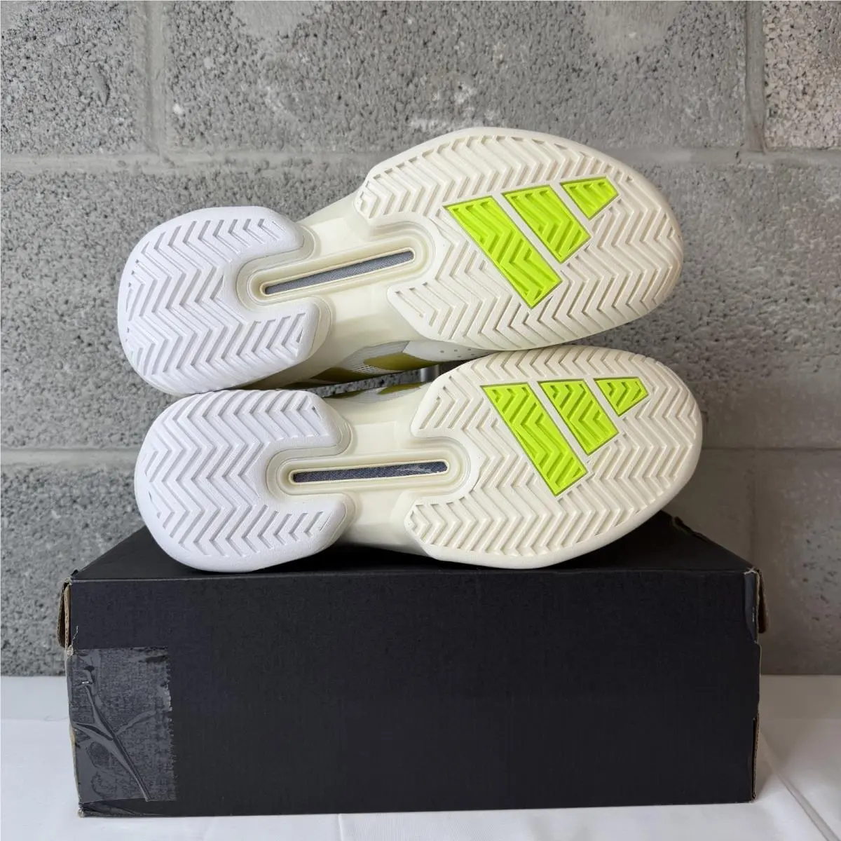 Adidas shoes - Adidas adiZero Ubersonic 5 - adiZero Ubersonic - IH3087 - White (UPC: 197615637117) 2