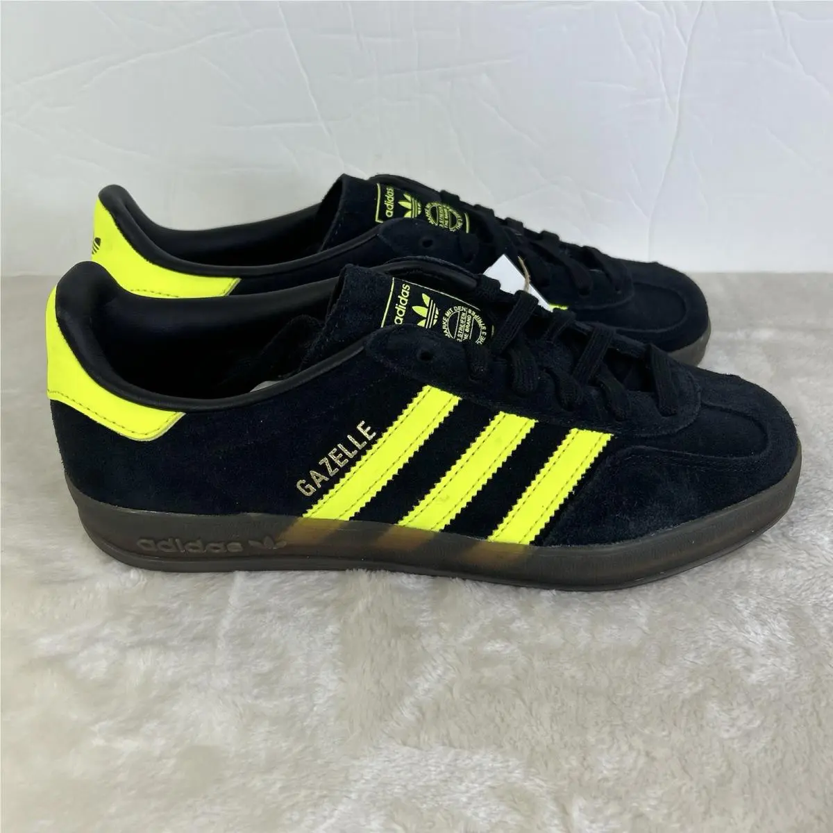 Adidas shoes - adidas Gazelle - Gazelle - JR3841 - Black/Yellow/Gum Bottom 0