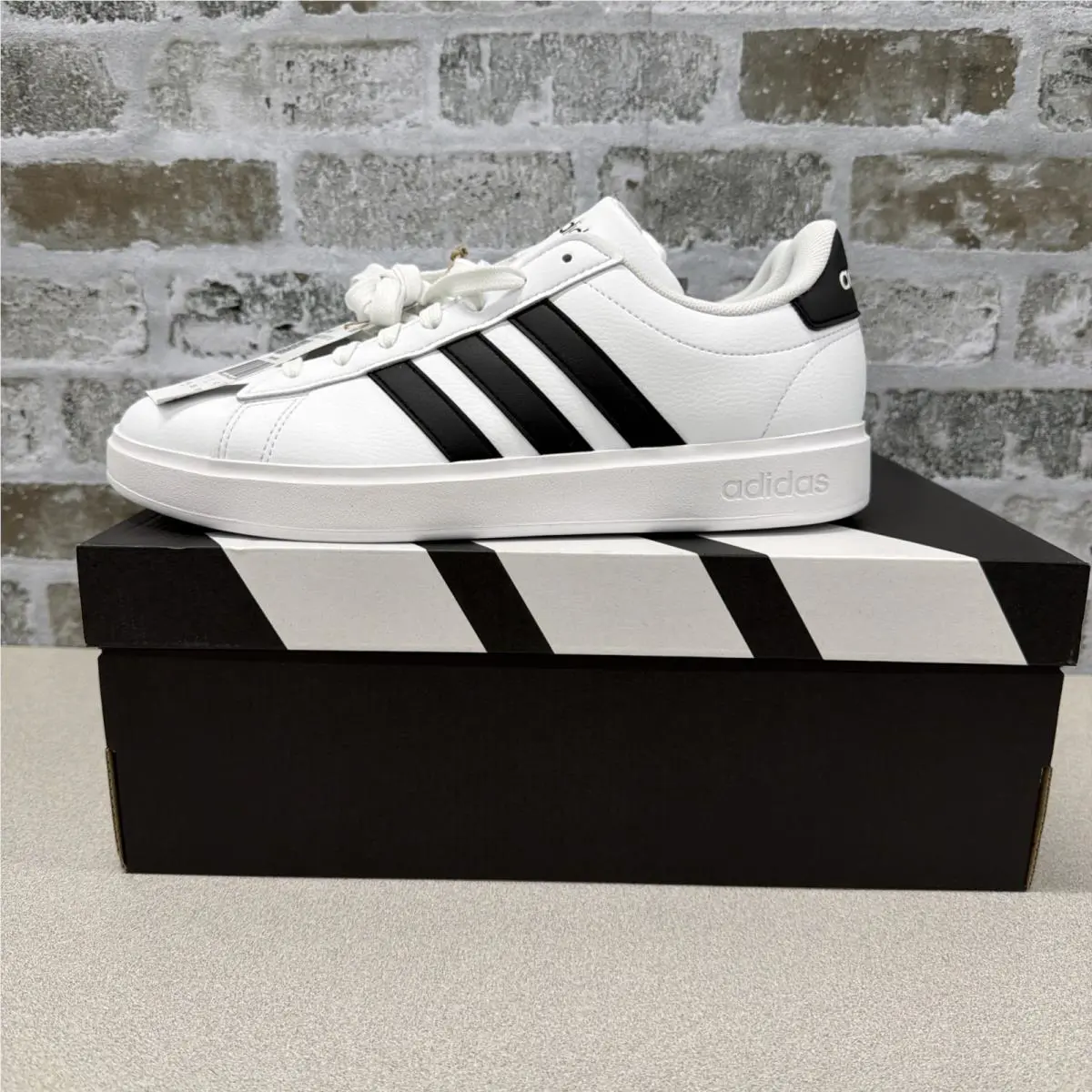 Adidas shoes - Adidas Grand Court 2.0 - Grand Court - White/Core Black/Cloud White (UPC: 0658906849560) 2