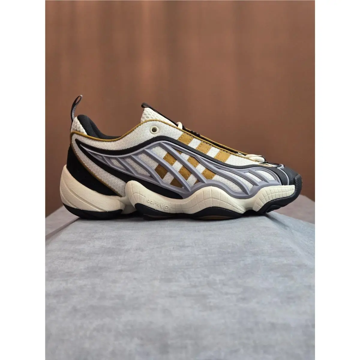 Adidas Originals Intimidation Low Bronze Strata JR8218 Mens 4.5 Womens 5.5