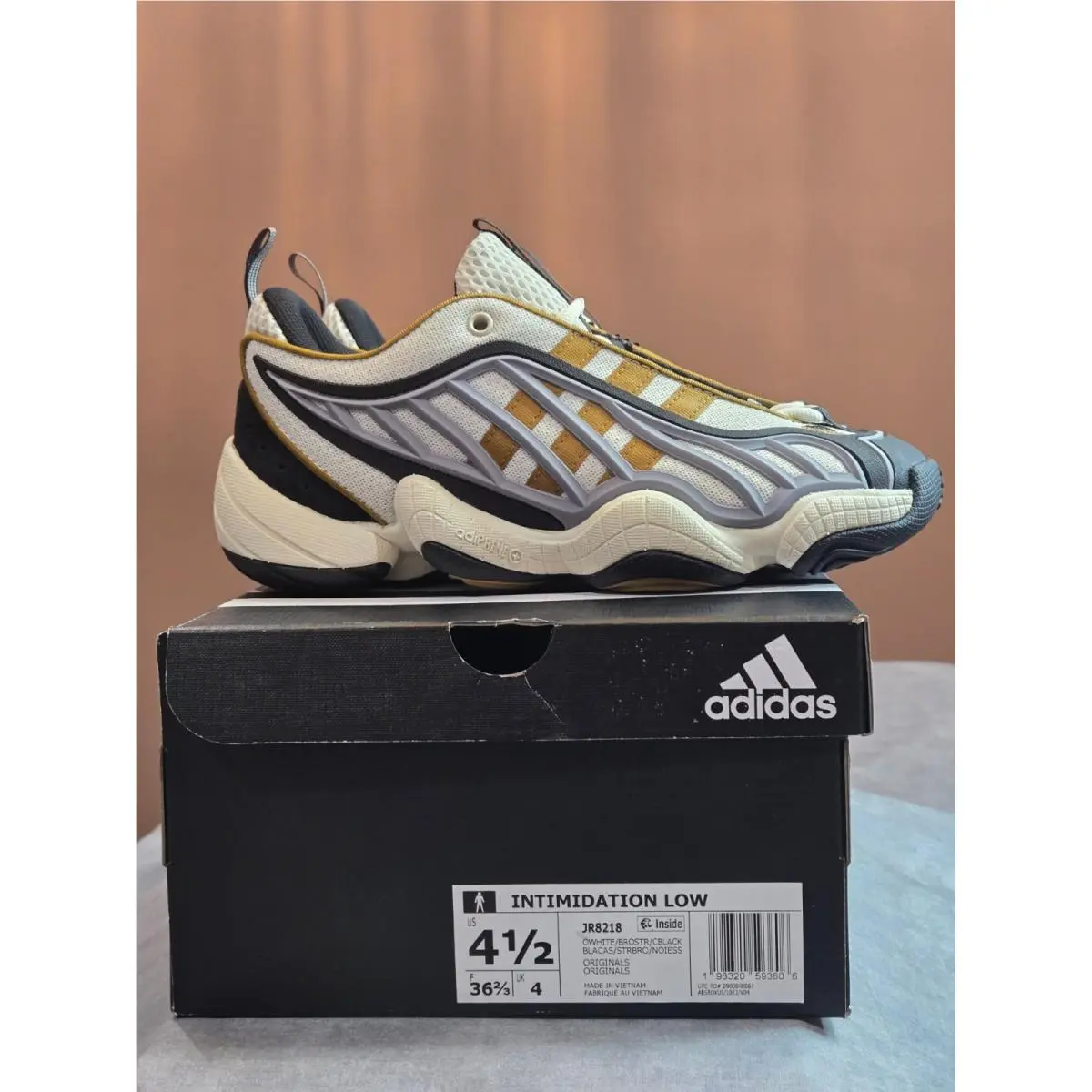 Adidas shoes - adidas Intimidation - Intimidation - JR8218 - Ivory 1