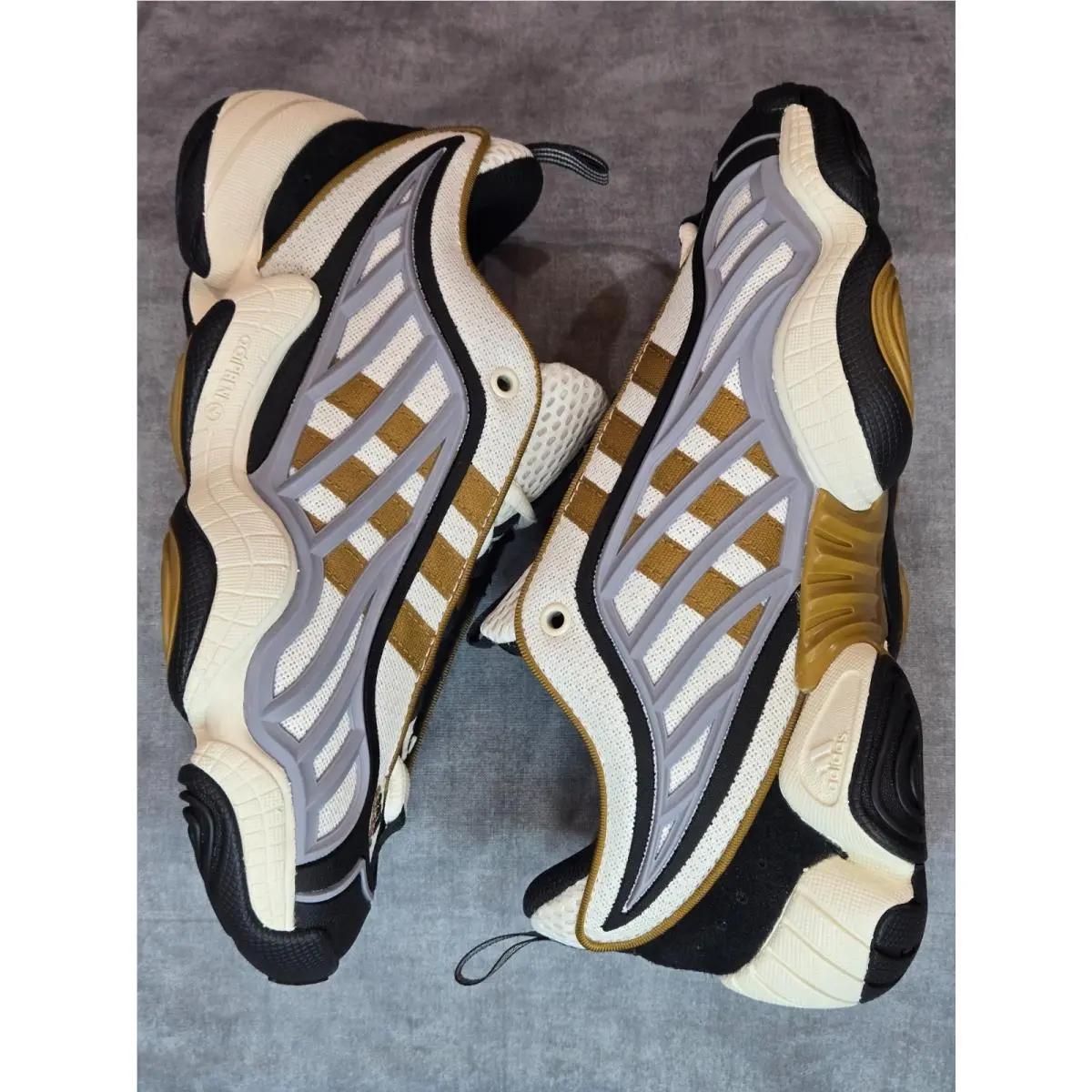 Adidas shoes - adidas Intimidation - Intimidation - JR8218 - Ivory 2