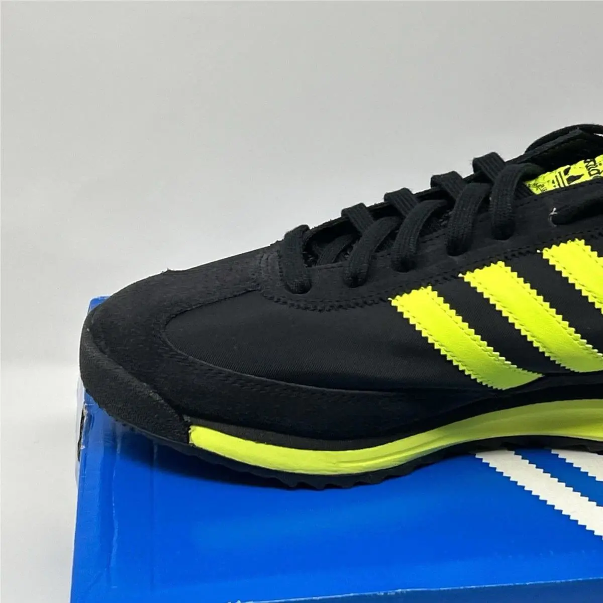 Adidas shoes - Black 19