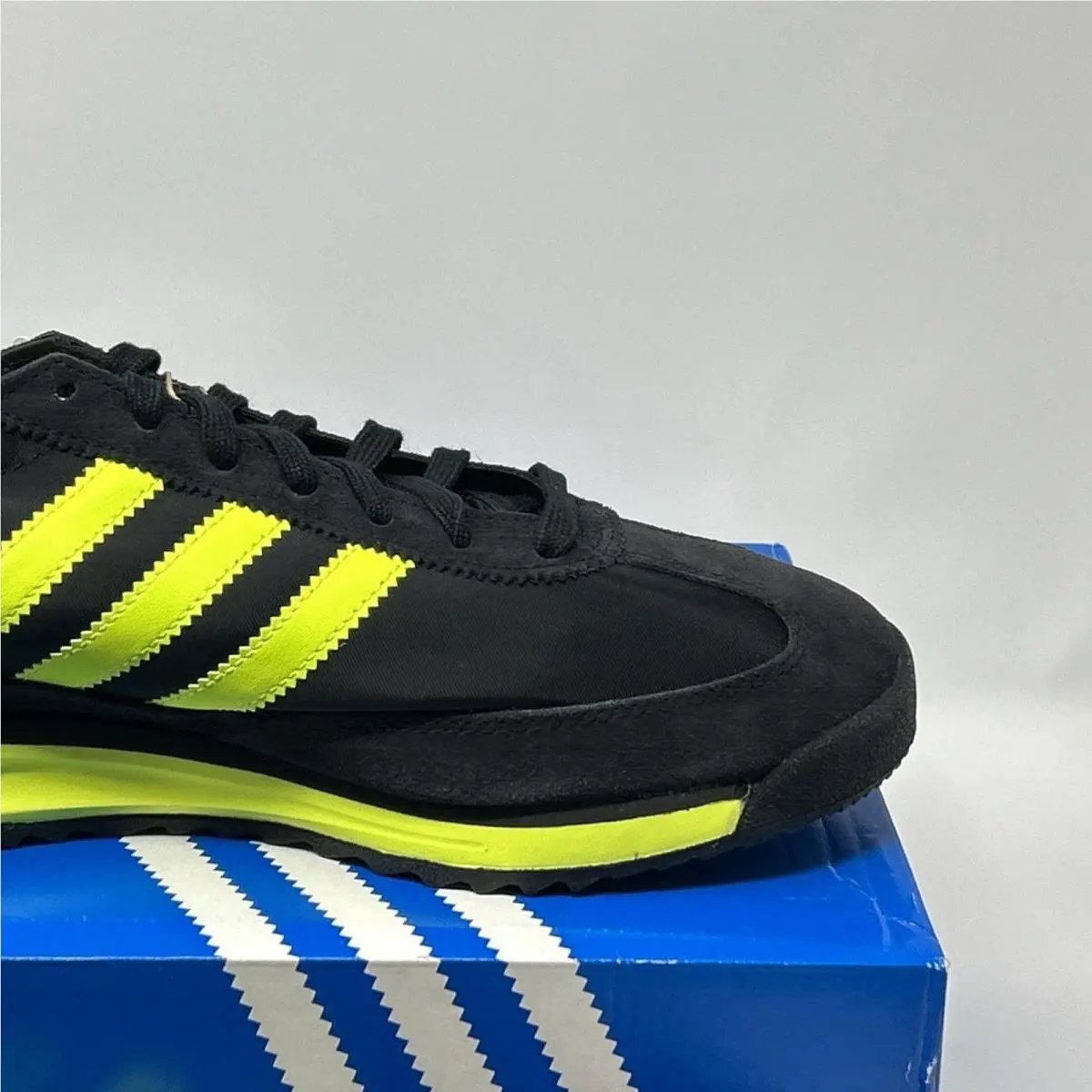 Adidas shoes - Black 5