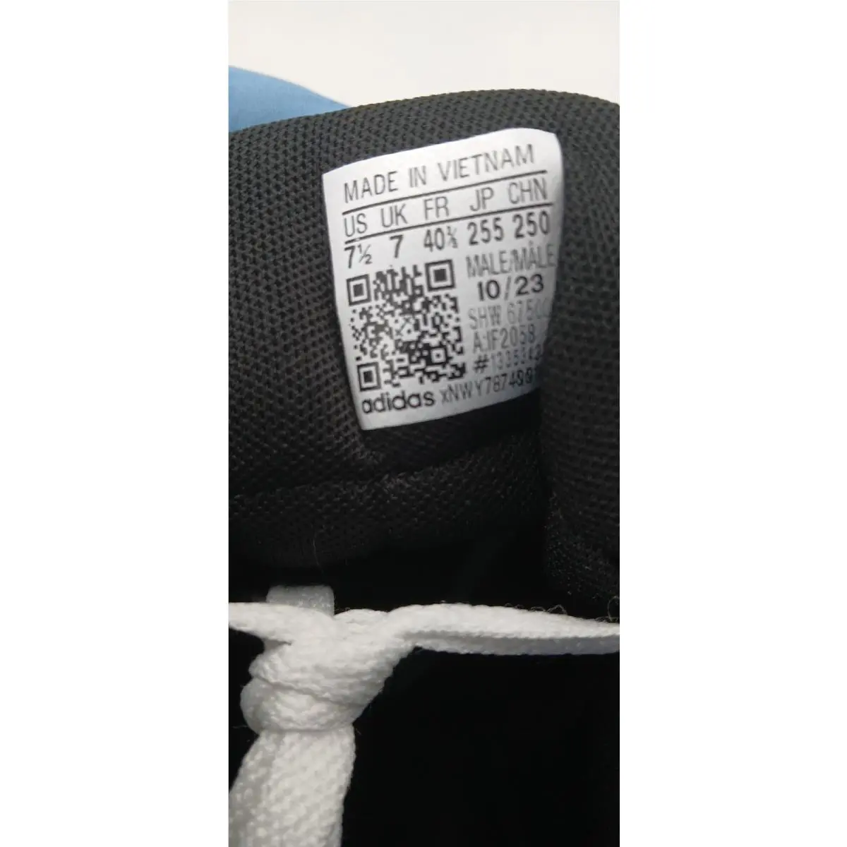 Adidas shoes - adidas 3 - As Pictured 4