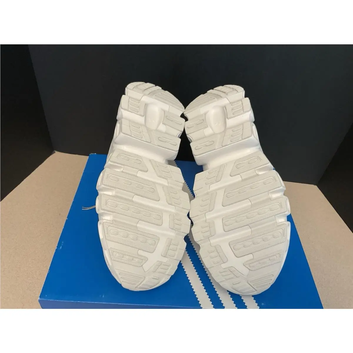 Adidas shoes - adidas Athletics - Athletics - White 8