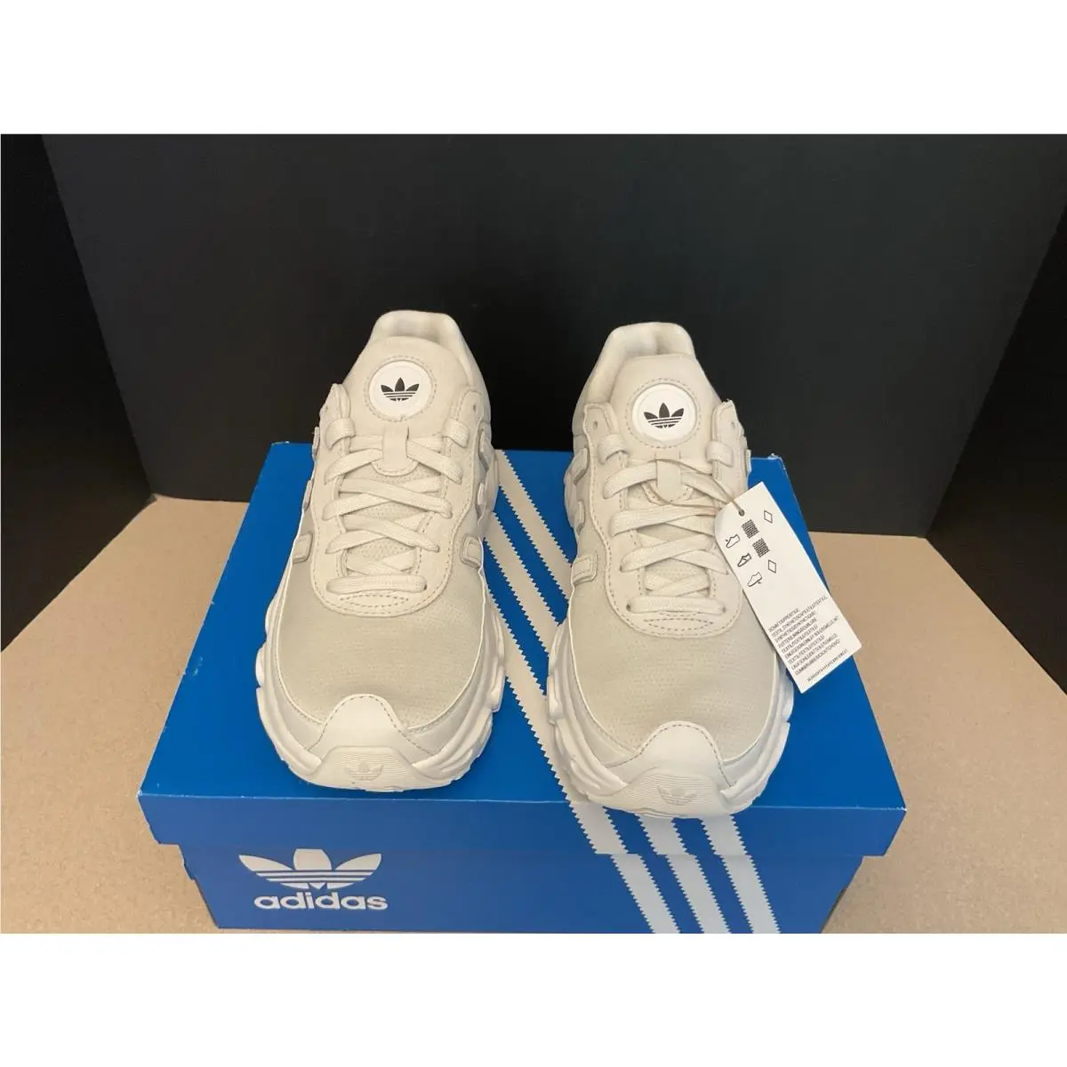 Adidas shoes - adidas Athletics - Athletics - White 1