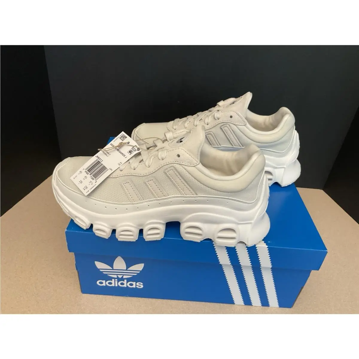 Adidas shoes - adidas Athletics - Athletics - White 5